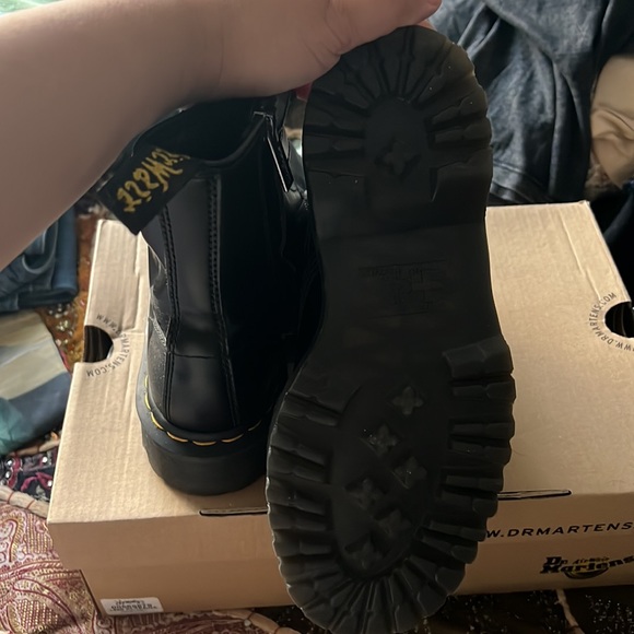 Doc Marten Side Zip boot. - Picture 3 of 3